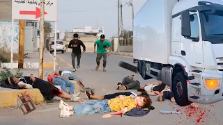 طلاب يعبرون الشارع اجتهم شاحنه سريعه طيور الجنه 