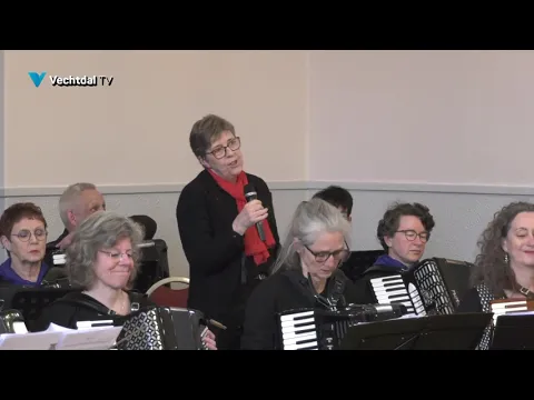 Accordeonisten in concert in de Ichtus kerk 