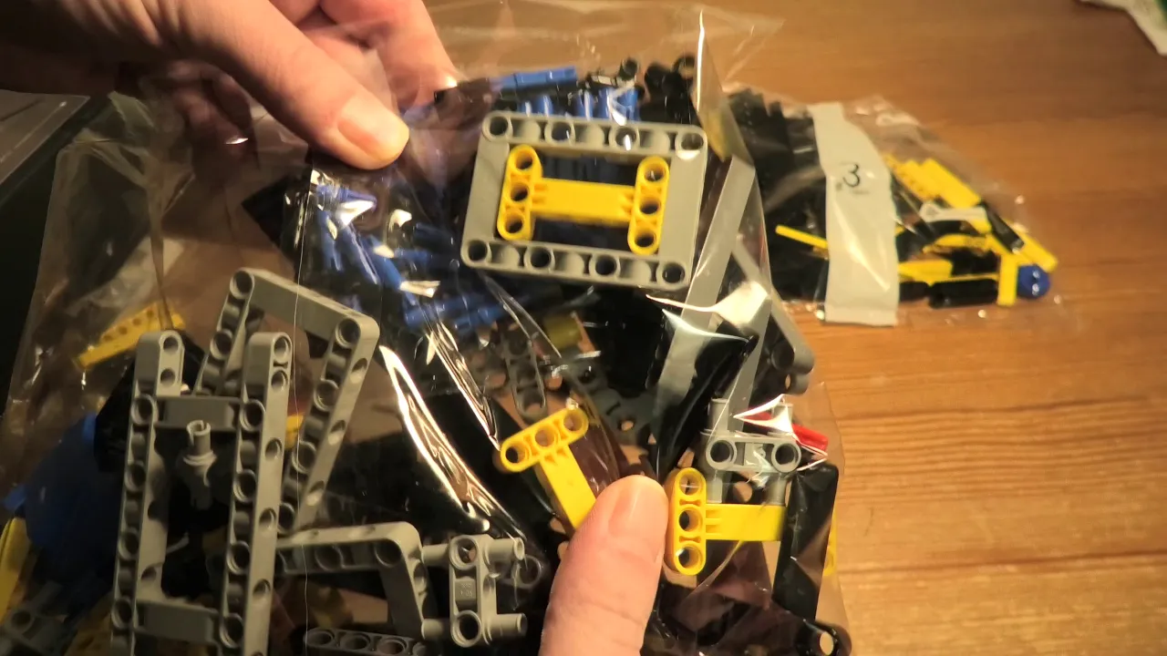 Lego Technic 42009 Mobile Crane MK II B-model Build & Review