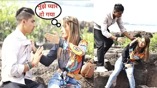 pyaar me mila dokha ayush ko 