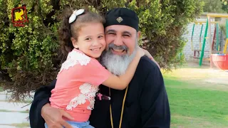 ترنيمة أب جميل كنيسة العذراء مريم والشهيدة دميانة بالمستعمرة قناة كوجى للأطفال Koogi Tv 