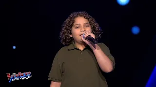 محمد عادل من مصر يلقب نفسه بالطفل الفرفوش وصوته أبهر المدربين بضخامته دندنها