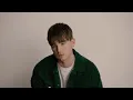 Download Lagu Ewan Mainwood - Everyone Hurts (Official Lyric Video)