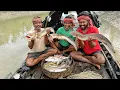 Download Lagu নৌকার মধ্যে গ্যাস সিলিন্ডারে আগুন লেগে গেল,সাথে ২৪ ঘন্টা সফর শেষ করলাম অনেক মাছ ধরে!!!