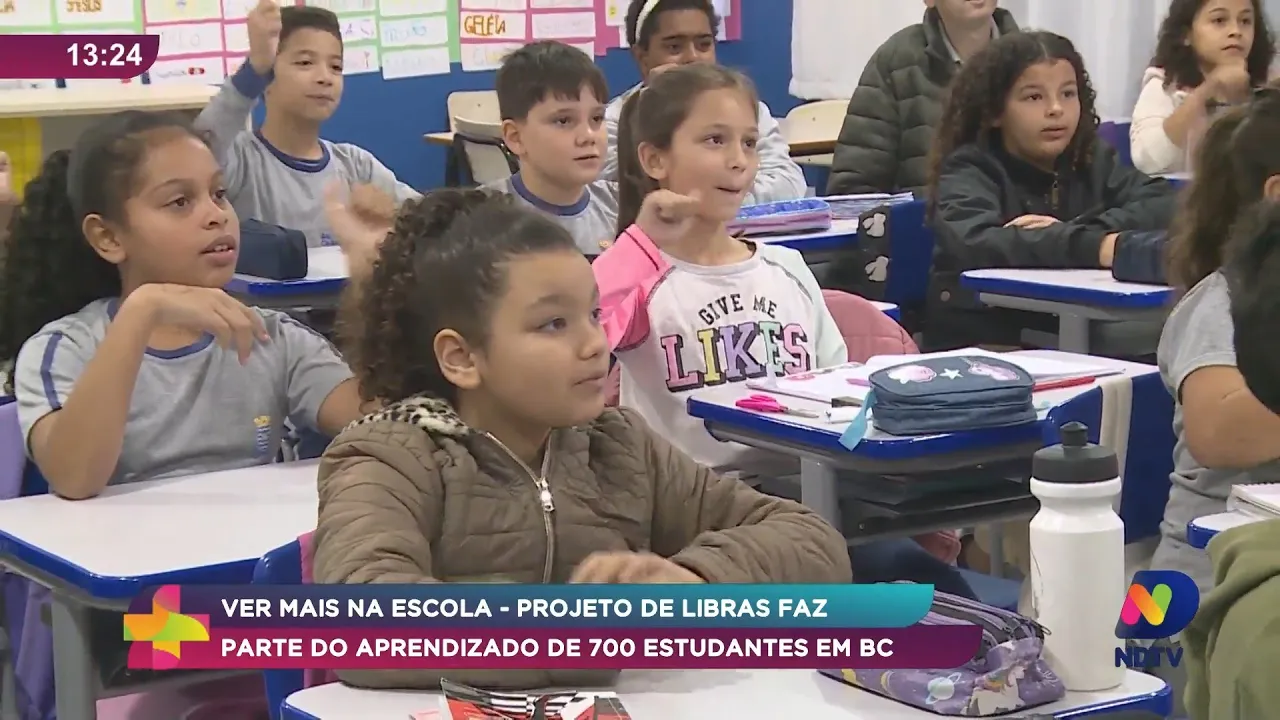 Educação Inclusiva: projeto de libras beneficia estudantes em Balneário Camboriú