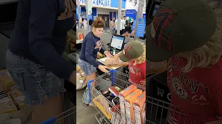 Sailors have to EAT! #catamaran #leopard45 #sailing