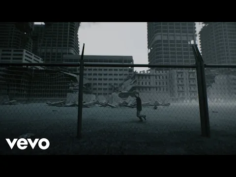 Video Thumbnail: Calibre 50 - El Niño Sicario (Visualizer)