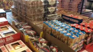 Bread outlet stores
