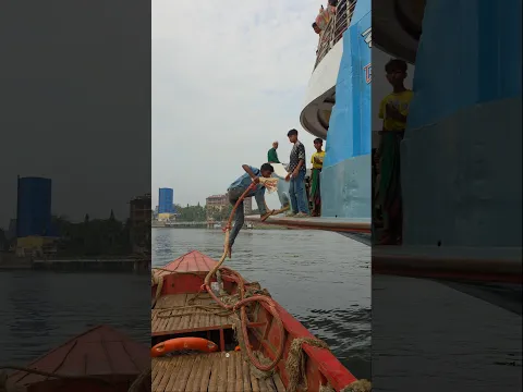 How the trawler tied up to the moving RAF RAF-7 launch. How the rope was tied to the ship #shorts
