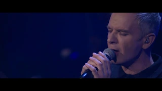 Download Avicii Tribute Concert - Heaven (Live Vocals by Simon Aldred) MP3