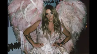 KESHA - The Freedom Tour Diaries EP 01 - Making Freedom