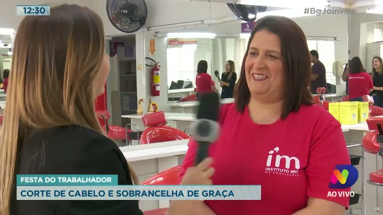 Festa do trabalhador: corte de cabelo e sobrancelha de graça