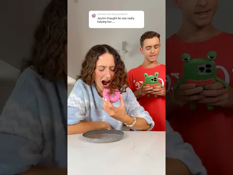 When your hair gets in your food… 😭💀 #joke #funny #couple