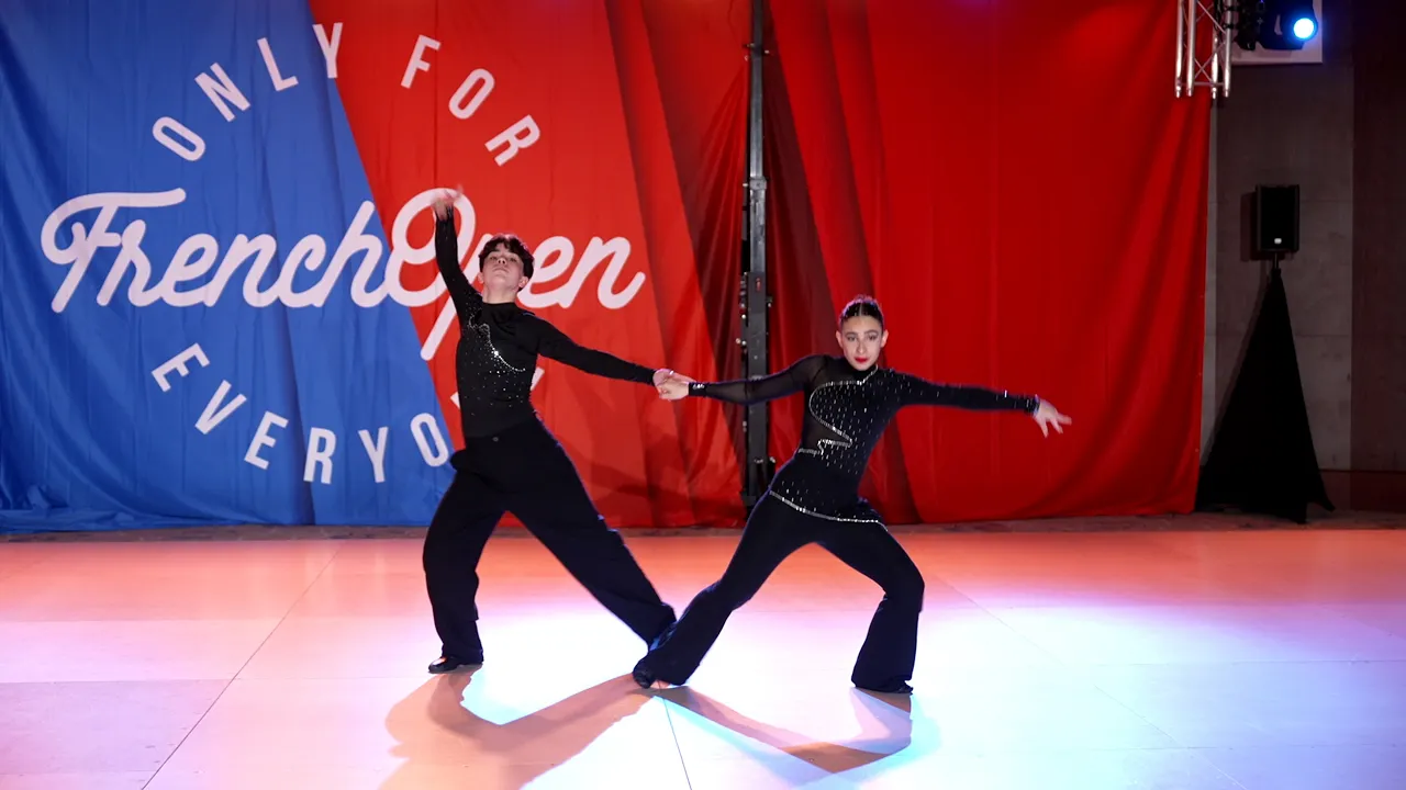 FOWCS 2024 - YOUNG ADULT - Clarisse SAMUT ROQUET & Layan BOUCHETA - 3rd place