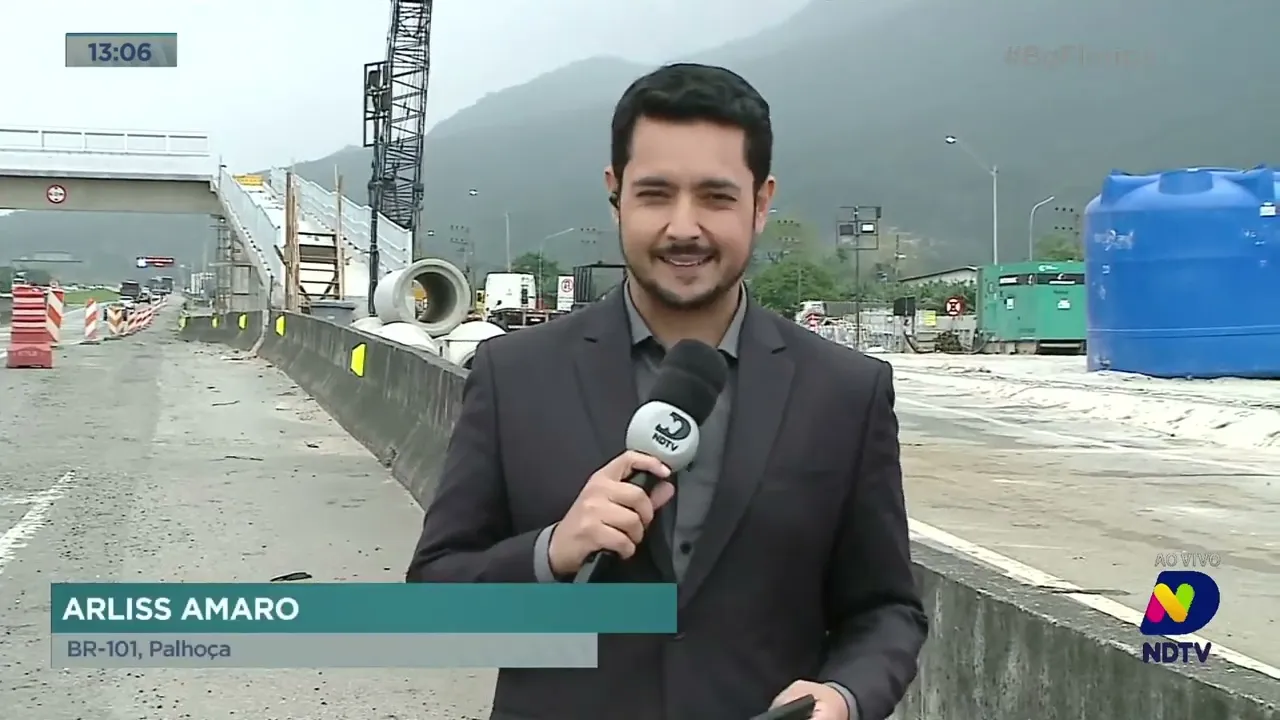 Palhoça: estrutura da nova passarela na BR-101 é instalada