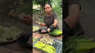 ប្រហិតបន្លែបំពង