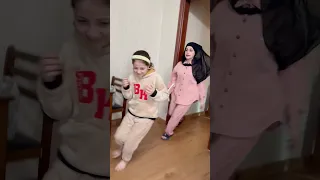 البنت والام نانو وام سيف  البنت والام نانو وام سيف