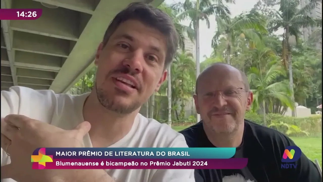 Prêmio Jabuti: Blumenauense é bicampeão no maior prêmio de literatura do Brasil