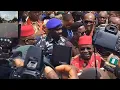 Lagu THE COMMISSIONING OF THE HISTORIC OMENUKO BRIDGE AND AMUVI-NDI OKEREKE ABAM ROAD BY GOV. ALEX OTTI 