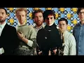 Peter Gabriel and Hot Chip - Cape Cod Kwassa Kwassa (Vampire Weekend cover)