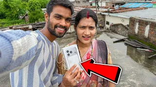 I Gifted iPhone My Wife 😍 