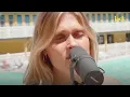 Anaïs joue "Tidal Wave" à la piscine Molitor - Live