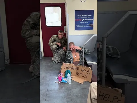 Soldier returns home early from deployment to surprise his homeless brother ❤️