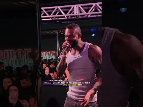 Todo pagode tem alguém que sofre assim!🤣🩷