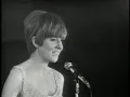 Cilla Black - You're My World (Live)