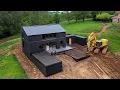 Download Lagu Stel Bouwt 2 JAAR aan een Fantastisch HUIS | Timelapse door @LeChantierdesMax