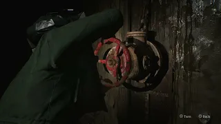 Silent Hill 2 Remake - Blue Creek Apartments Apt Key Location Hanging Radio Turn Valve