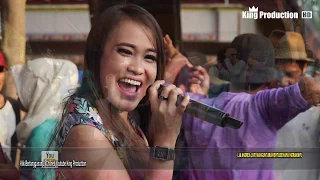 Download Tandatangan Rabi Tua - Lia  Andrea Live Manguntara Kertasemaya Indramayu MP3