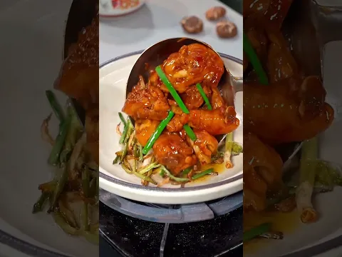 This woman is incredibly creative