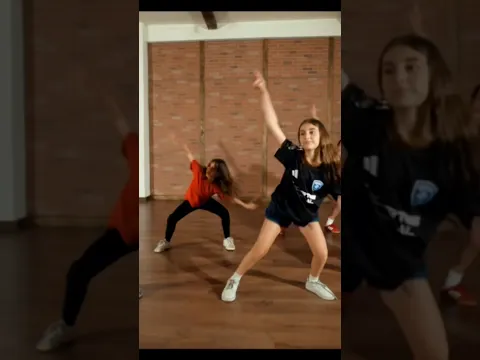 The kids had the best time learning and performing this routine!