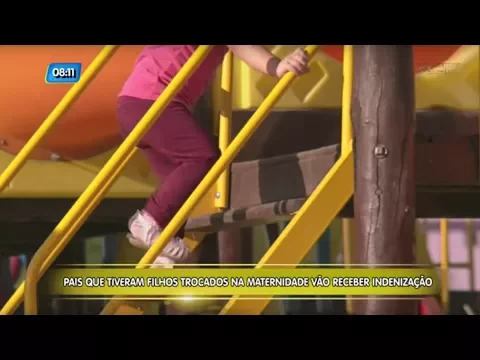 Pais que tiveram os filhos trocados na maternidade vão receber indenização