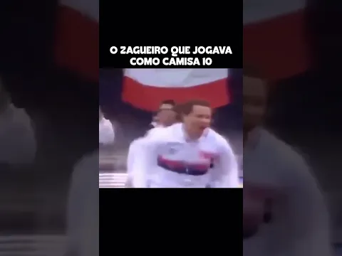 Zagueiro com a camisa 10 jogava de terno #viralvideo #viral #futebol #viralshorts #viralshort