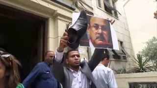 رصد | "الجزمة والحرق " رد المحامين على وزير الداخلية