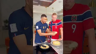 Haaland e Mbappé: diversão pura com os craques 😂🎨 #shorts #futebol #mbappe