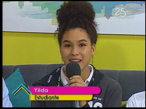 Colegio Montessori realiza mercadito navideño