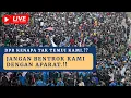 Download Lagu LIVE DEMO HARI INI, OJOL MAHASISWA RAKYAT DI DEMO DPR RI DAN MARKO BRIMOB JAKARTA PUSAT