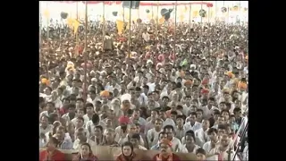 bhajan my boat is stuck in the middle of the sea lord please take it across pujya gurudev