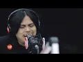 Missing Filemon performs "Sine-Sine" LIVE on Wish 107.5 Bus