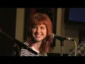 Paramore "Pressure" acoustic @ Hard Rock Cafe: Synthesis.net