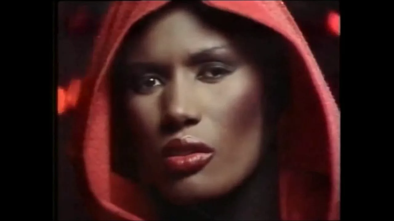 Grace Jones- She`s Lost Control- video edit