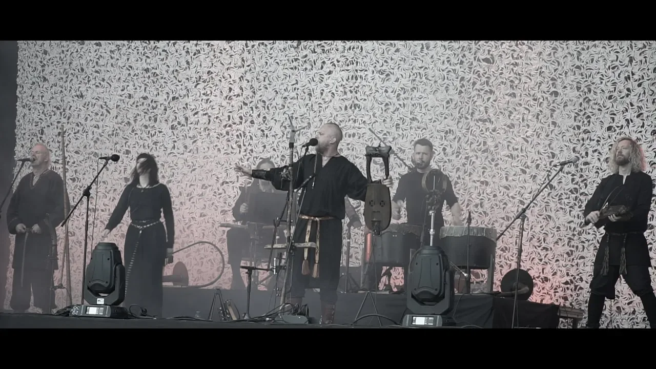 Wardruna - Fehu (Live @ Artmania 2019) Wardruna - Fehu (Live @ Artmania 2019)