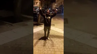 جيمي طنجاوي سمع سمع على صوت خطير  سمعي مني الحقيقة  دندنها