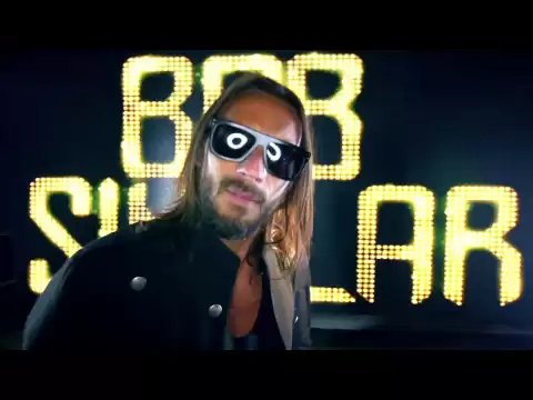 Download MP3 Bob Sinclar - Rock the Boat feat. Pitbull, Dragonfly and Fatman Scoop [Official Video Clip]