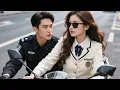 Lagu 冷酷的特警20年不近女色,卻愛上一個撞倒他的普通女孩!