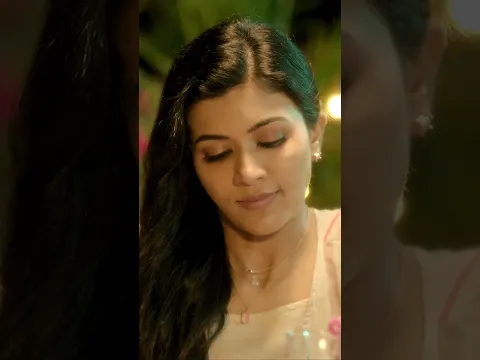 Dileep Ko Ne Notic Kiya Ki Anju Kurian Police Officer Hai |
