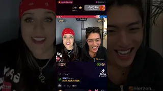 كوبرا وهيا بدافع على زغلولل So Cute 